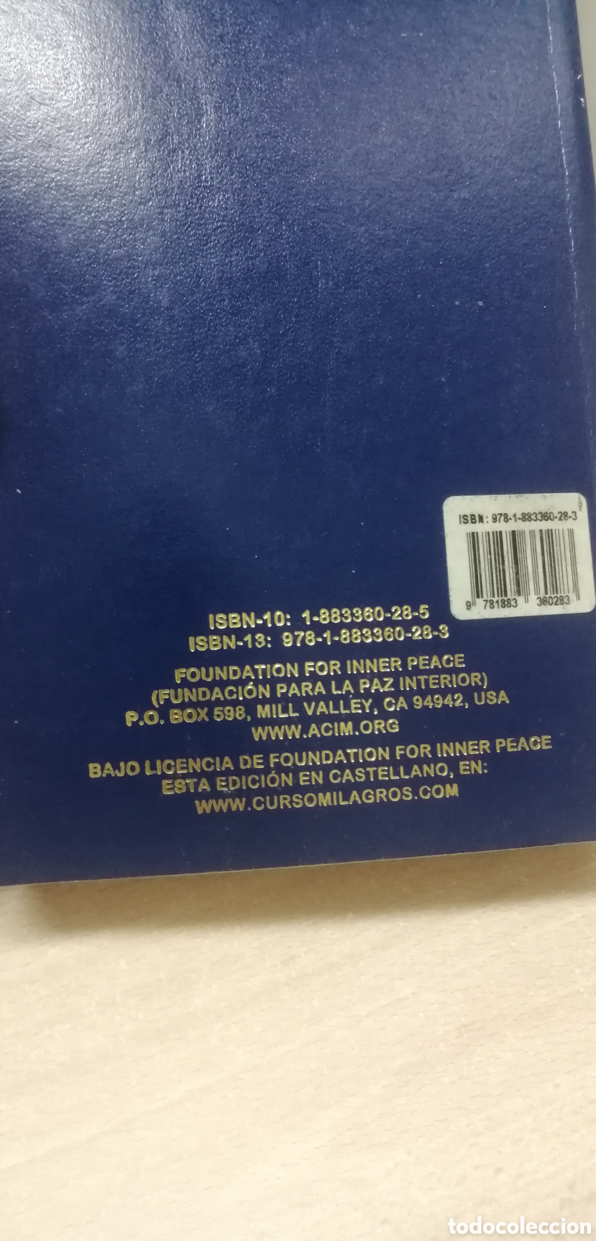Libros de segunda mano: Un curso de milagros Incluye : Prefacio. Texto. Libro de ejercicios, Manual para el maestro.