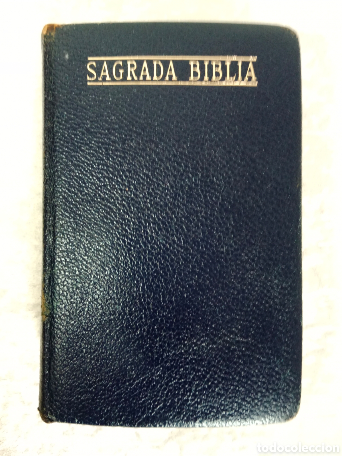 Libros de segunda mano: SAGRADA BIBLIA, N&Aacute;CAR COLUNGA, 1966, CON 24 C&Oacute;DICES EN COLOR , PIEL