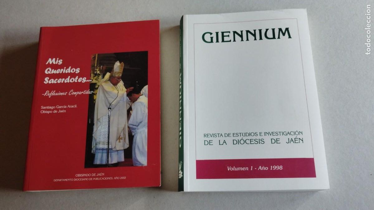 Libros de segunda mano: SANTIAGO GARCIA ARACIL.-MIS QUERIDOS SACERDOTES.-GIENNIUM.-LOTE DE 2 LIBROS RELIGIOSOS.
