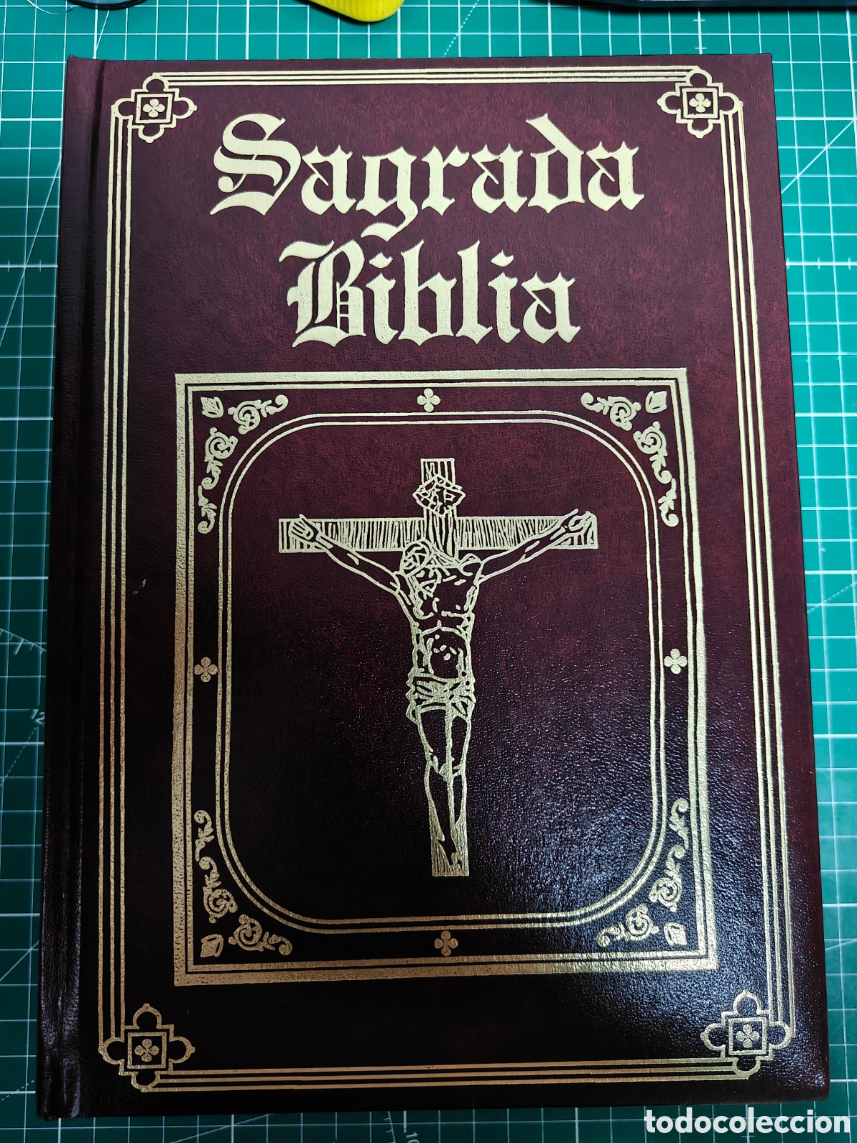 Livros em segunda m&atilde;o: Sagrada Biblia - Versi&oacute;n Juan Straubinger (Tapa Dura con Grabados Dorados)