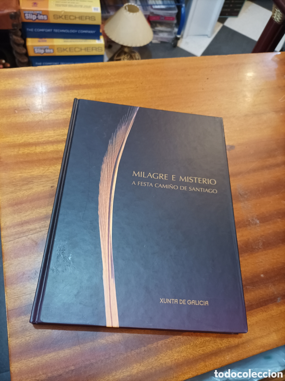Libros de segunda mano: MILAGRE E MISTERIO A FESTA CAMI&Ntilde;O DE SANTIAGO.XUNTA DE GALICIA.,2004