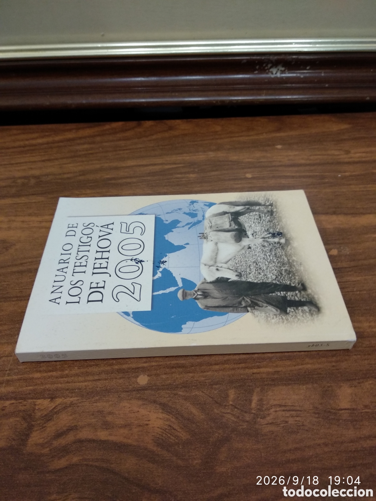 Libros de segunda mano: Anuario de los testigos de Jehov&aacute; 2005 - Foto 2