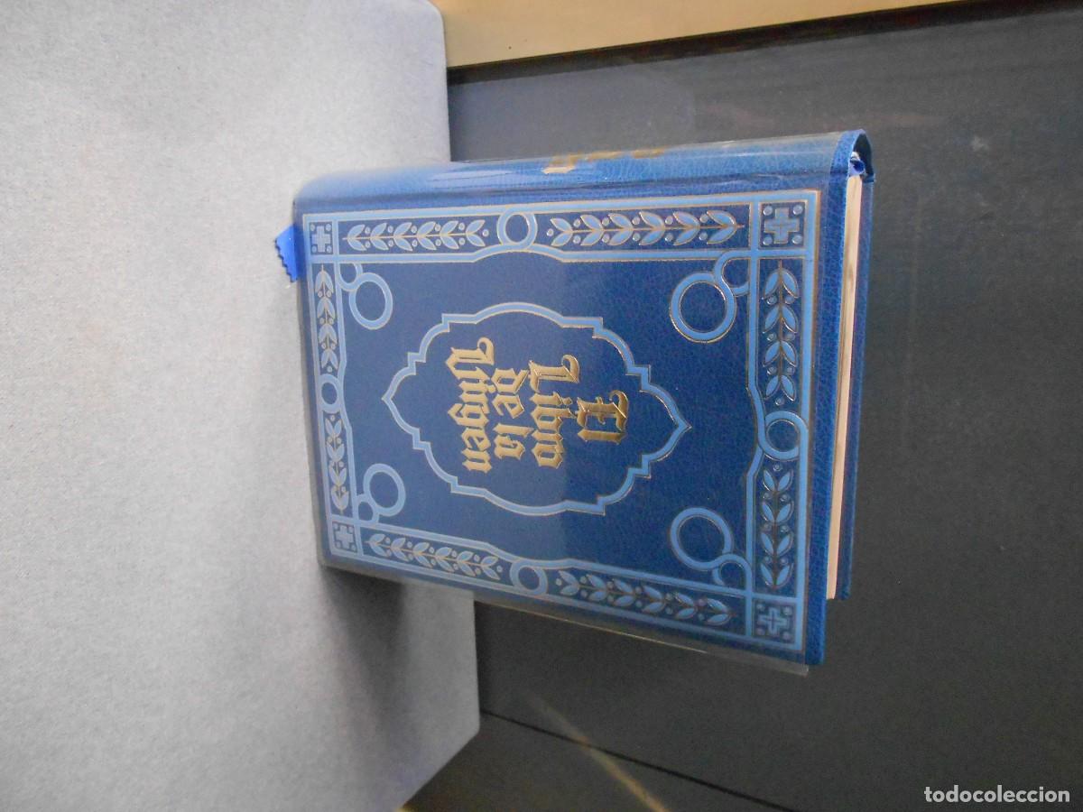 Libros de segunda mano: EL LIBRO DE LA VIRGEN. CONMEMORACION VISITA A ESPA&Ntilde;A JUAN PABLO II
