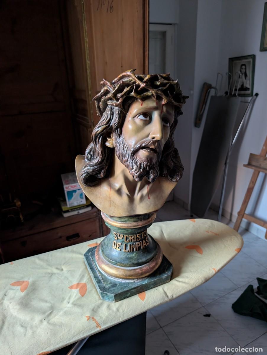 Libros de segunda mano: Busto del Santo Cristo de Limpias policromado