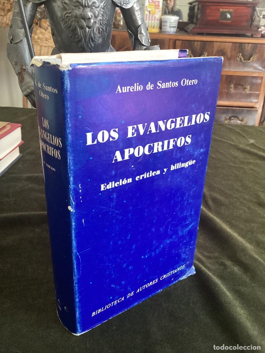 Libros de segunda mano: LOS EVANGELIOS AP&Oacute;CRIFOS. EDICI&Oacute;N CR&Iacute;TICA Y BILING&Uuml;E POR AURELIO DE SANTOS. BAC 1979