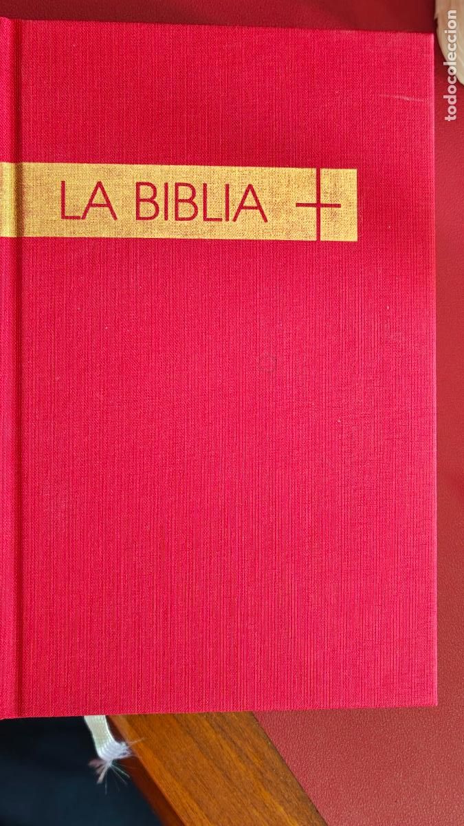 Libros de segunda mano: LA BIBLIA - TAPA DE TELA