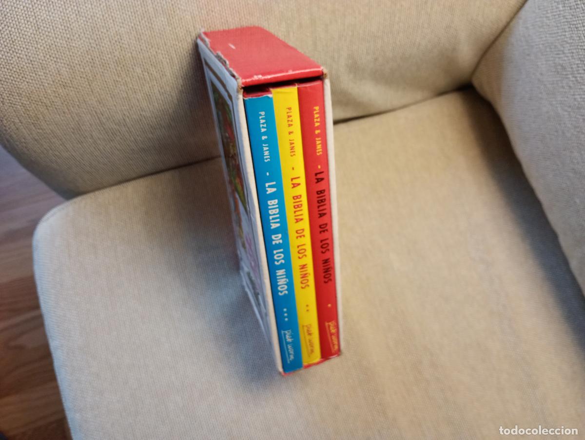 Libros de segunda mano: LA BIBLIA DE LOS NI&Ntilde;OS TRETOMOS EN CAJA PLAZA Y JANES 1962