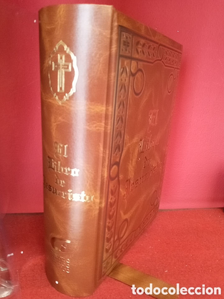 Livres d'occasion: EL LIBRO DE JESUCRISTO. CANTOS COLOR ORO.UNA JOYA DE LIBRO.