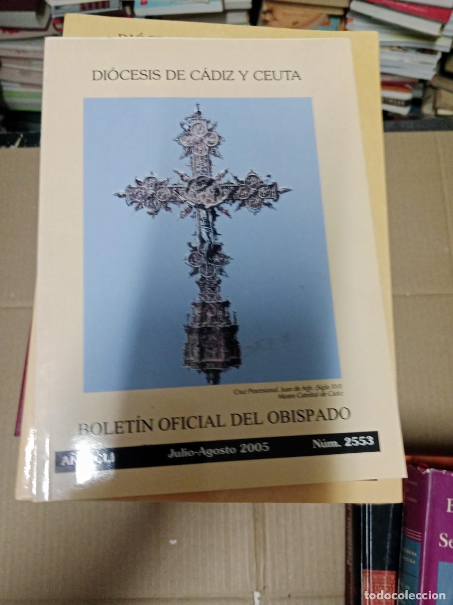 Libri di seconda mano: BOLETIN OFICIAL DEL OBISPADO CADIZ Y CEUTA EL DE FOTO LIBRO TOP-08