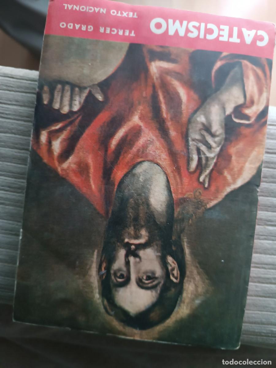 Libros de segunda mano: Catecismo antiguo de los a&ntilde;os 70