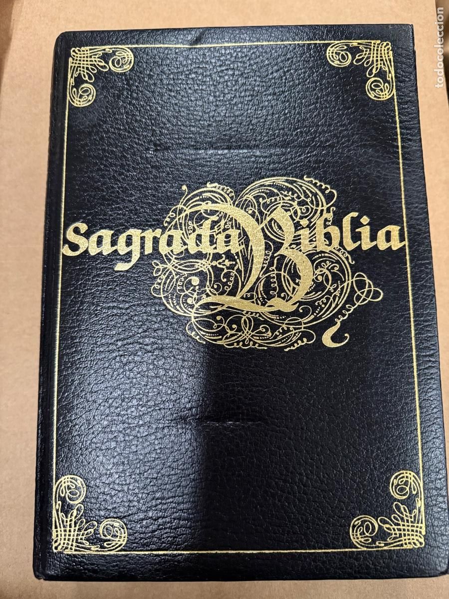 Libros de segunda mano: La SAGRADA BIBLIA. Papa Pablo II gran tama&ntilde;o. Edicion de lujo. 1516pgs. Cantos dorados.
