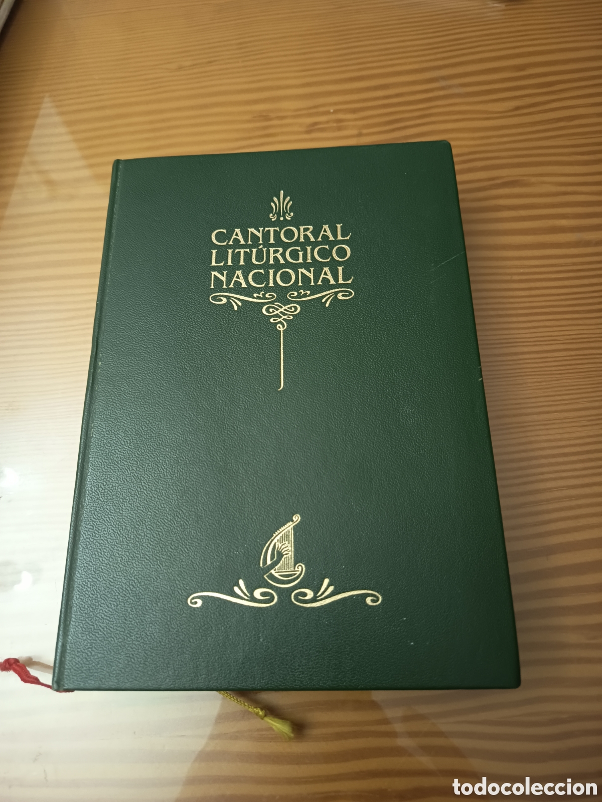 Libros de segunda mano: CANTORAL LITURGICO NACIONAL, primera edici&oacute;n de 1982 ,en excelente estado
