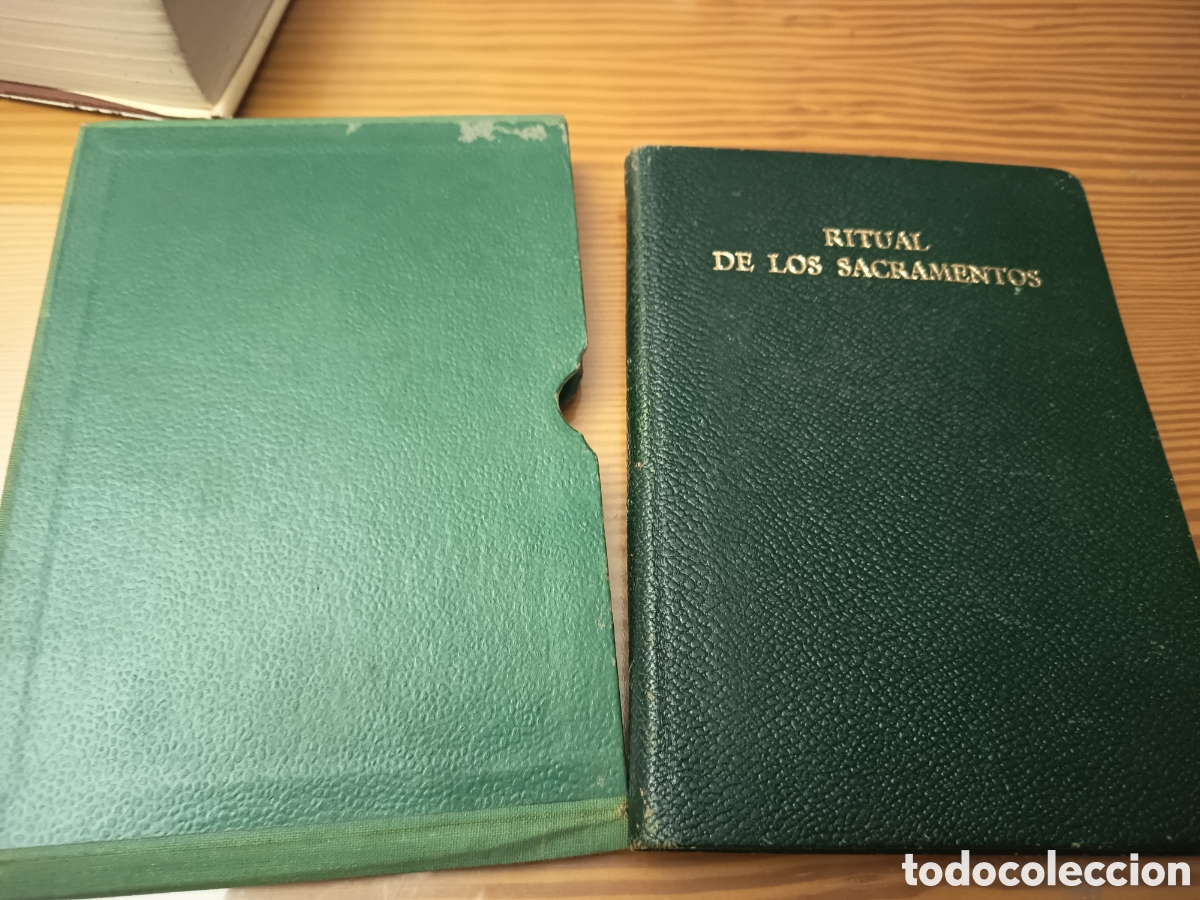 Libros de segunda mano: RITUAL DE LOS SACRAMENTOS , Edici&oacute;n de 1966,con funda,muy buen estado