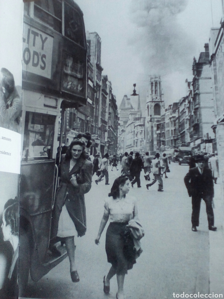 Libros de segunda mano: Nuestra guerra (Our War). Christopher Somerville. Libro en ingl&eacute;s - Foto 2