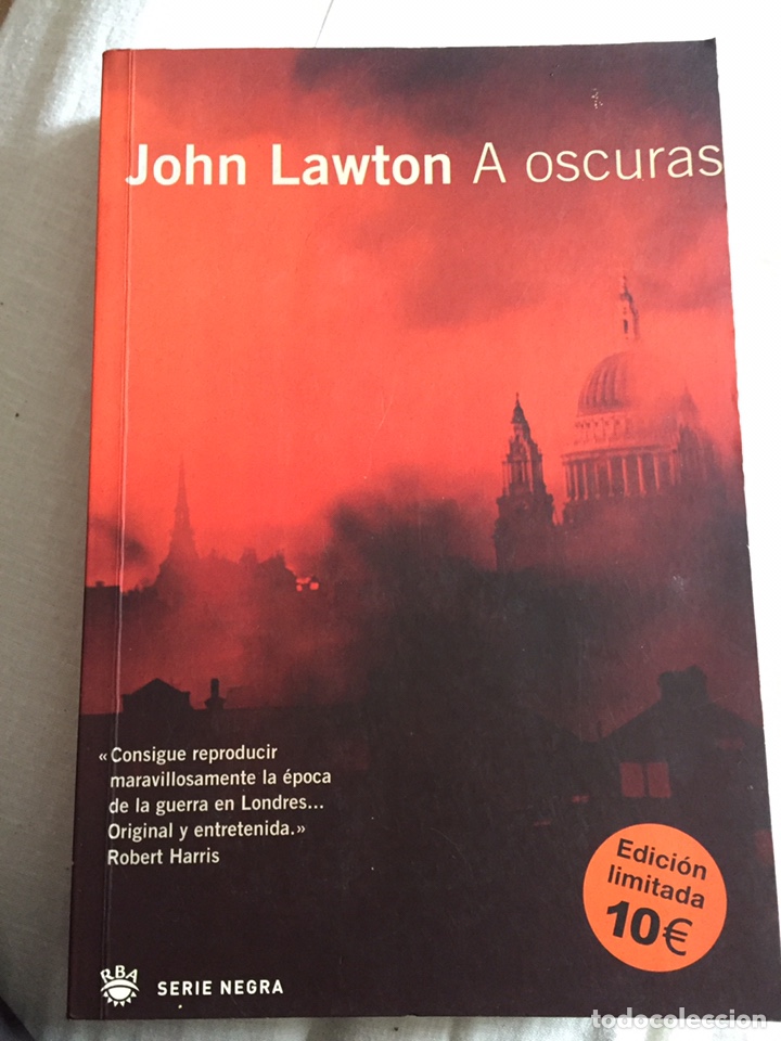 Libros de segunda mano: A Oscuras John Lawton - Foto 1