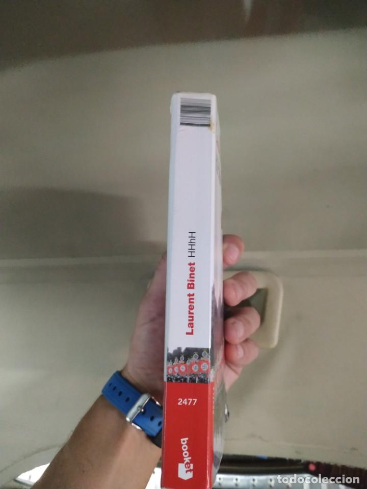 Libros de segunda mano: HHhH - Laurent Binet. Tapa Blanda - Foto 3