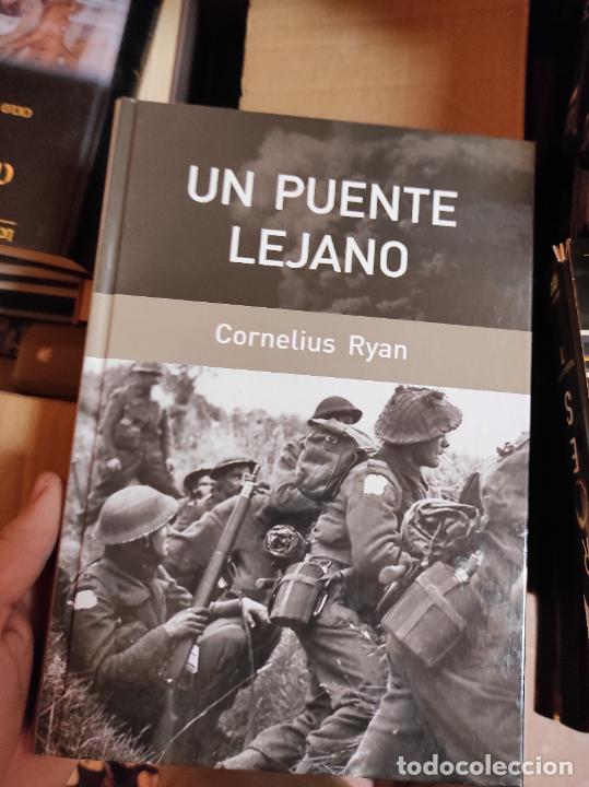 Libros de segunda mano: UN PUENTE LEJANO. CORNELIUS RYAN - Foto 1