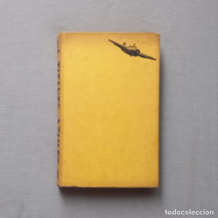 Libros de segunda mano: TITANES AZULES - LUIS DE LA SIERRA - Foto 1