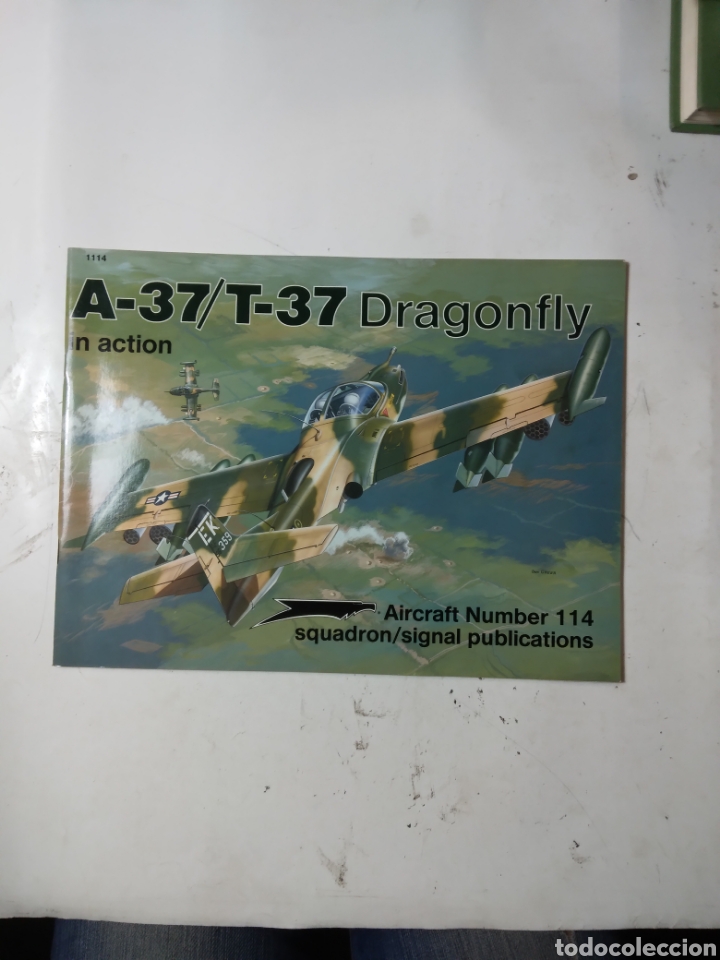 Libri di seconda mano: A-37, T-37 Dragonfly in action number 114
