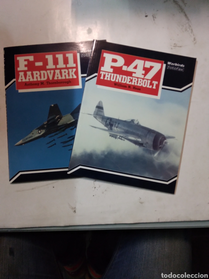 Libros de segunda mano: Warbirds P-47; F-111 - Foto 1