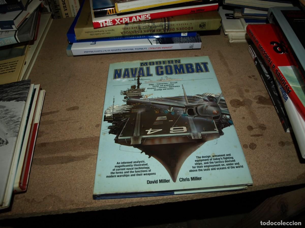 Libros de segunda mano: David Miller, Naval combat - Foto 1