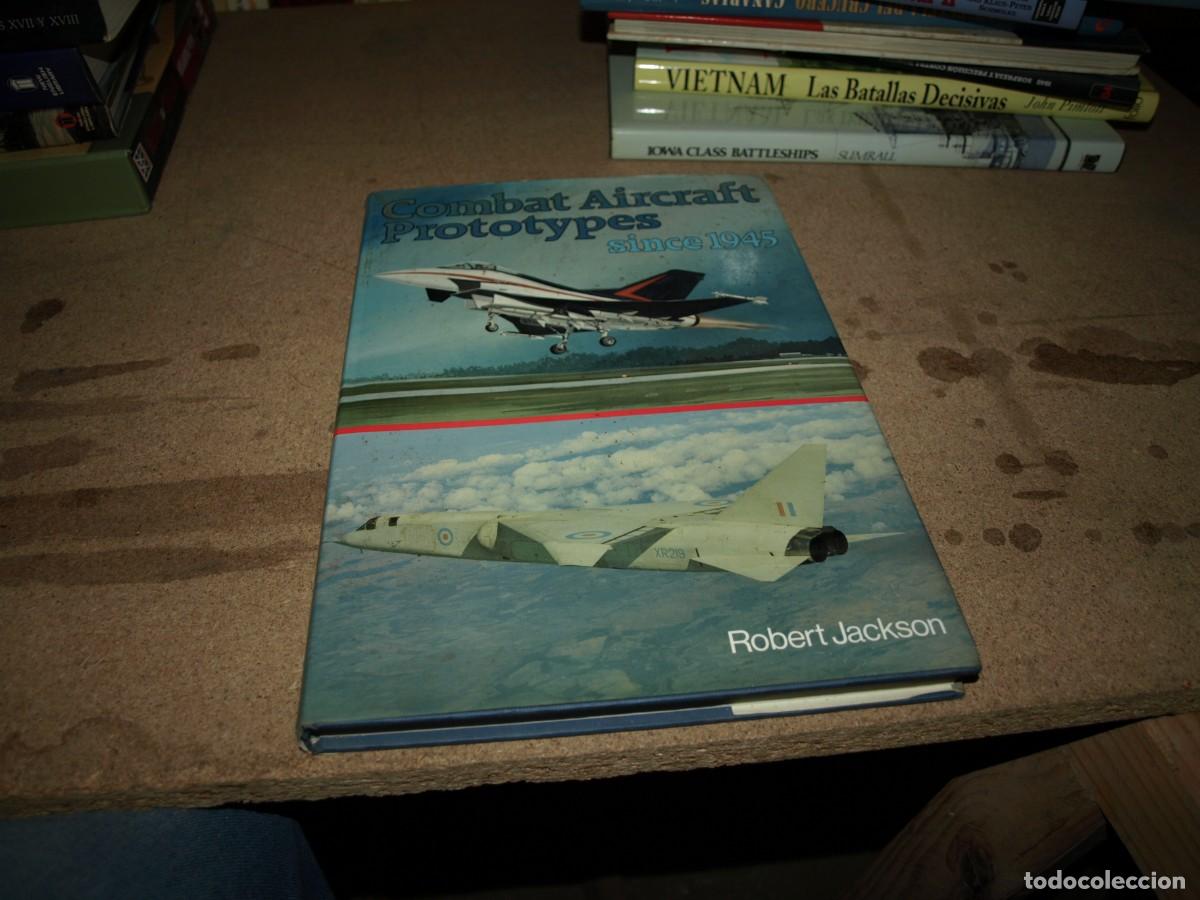 Libros de segunda mano: Combat Aircraft Prototypes since 1945, Robert Jackson - Foto 1
