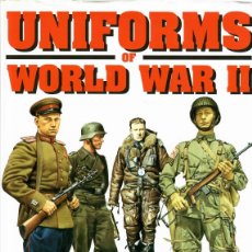 Libros de segunda mano: UNIFORMS OF WORLD WAR II – PETER DARMAN – BLIZTZ EDITIONS. Lote 401523029