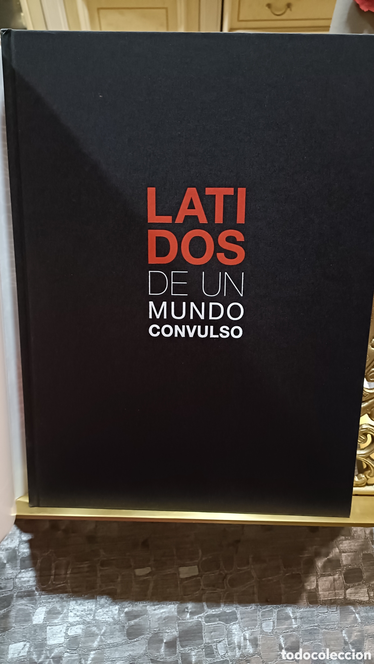 Libros de segunda mano: LATIDOS DE UN MUNDO CONVULSO - Foto 2