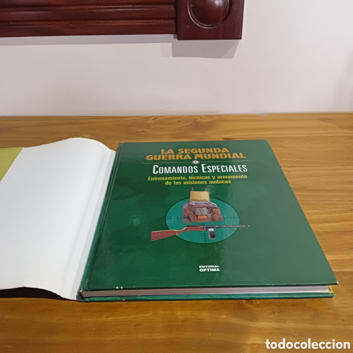 Libros de segunda mano: Comandos especiales. - Foto 2