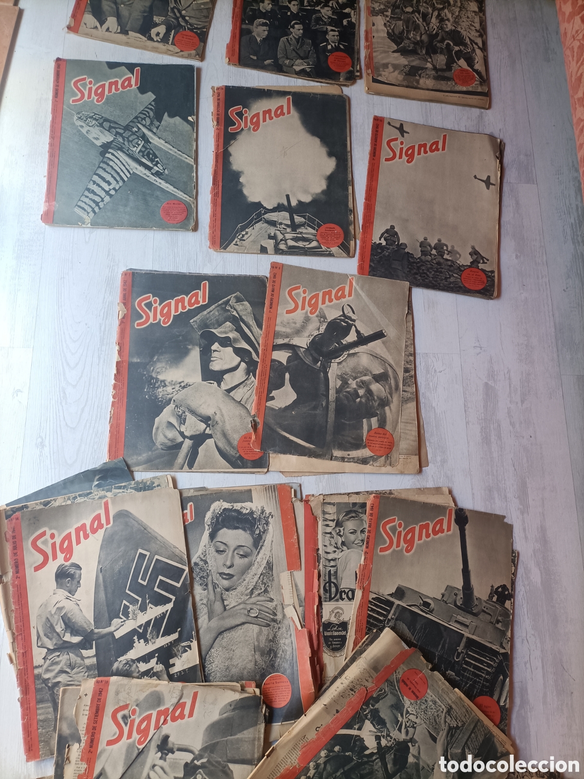 Libros de segunda mano: Lote de 8 revistas Signal