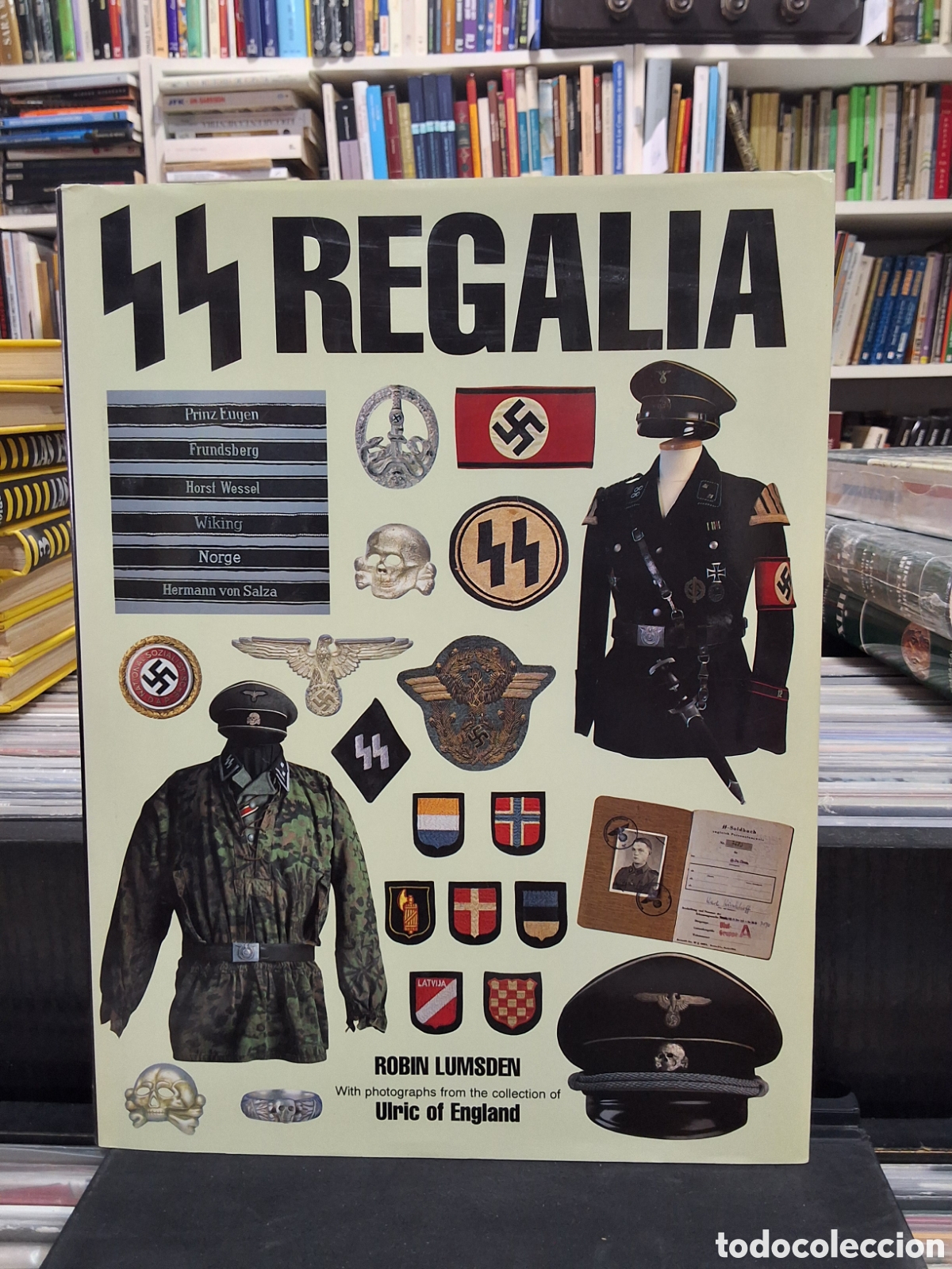 Gebrauchte B&uuml;cher: REGALIA - R. LUMSDEN - SEGUNDA GUERRA MUNDIAL - NAZIS - INDUMENTARIA