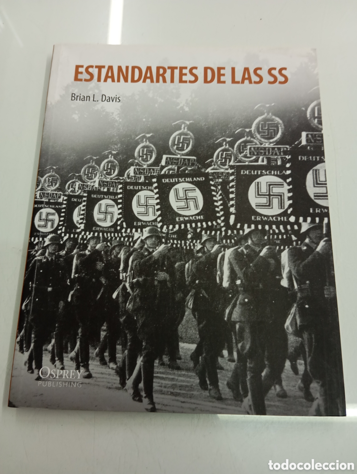 Libros de segunda mano: Estandartes de las SS / Brian L. Davis. OSPREY PUBLISHING 2011 ESPA&Ntilde;OL