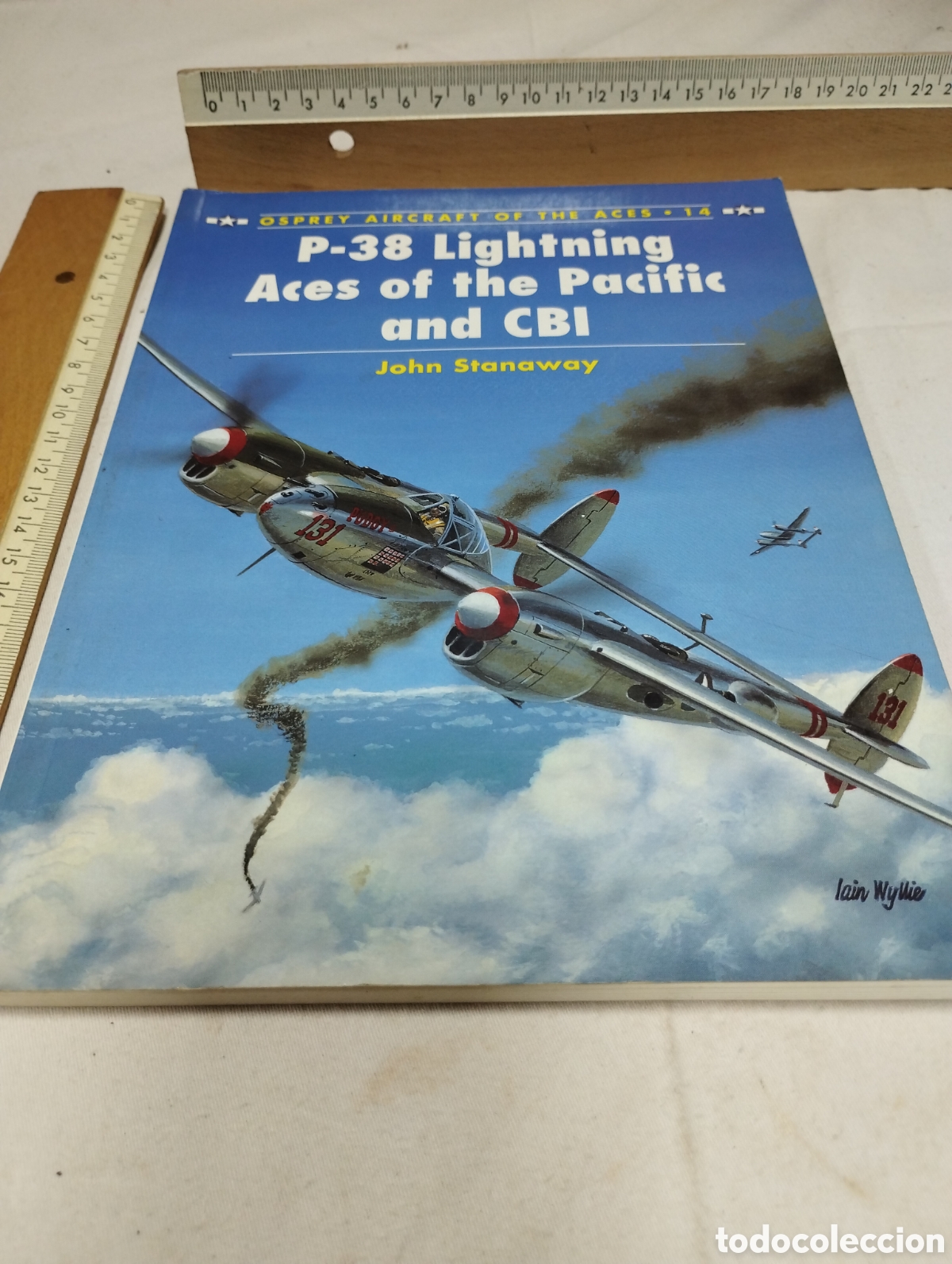 Libros de segunda mano: P-38 Lightning Aces of the Pacific and CBI. John Stanaway, 1997