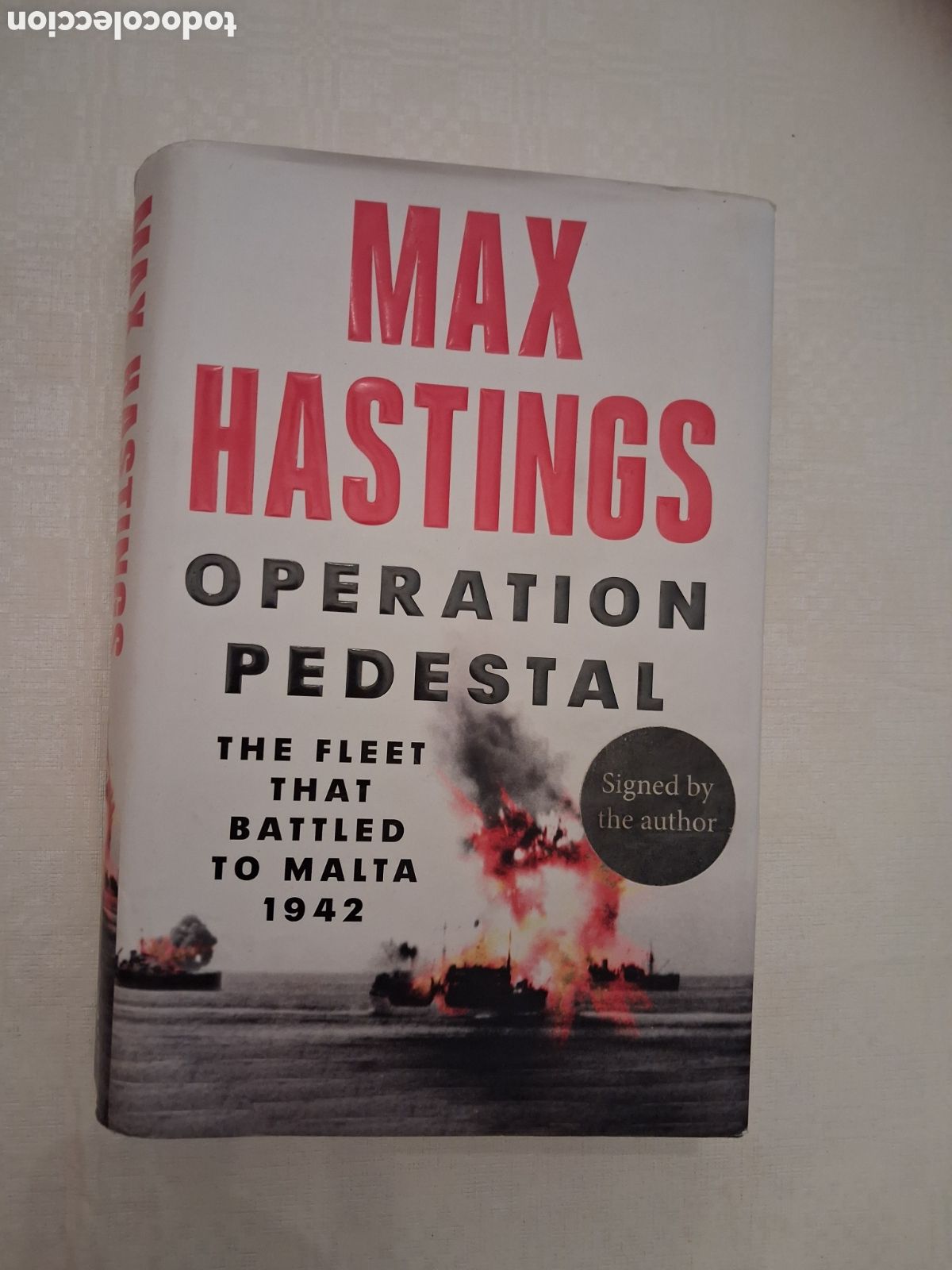 Libros de segunda mano: Operation Pedestal, Max Hastings (signed by author) - Foto 1