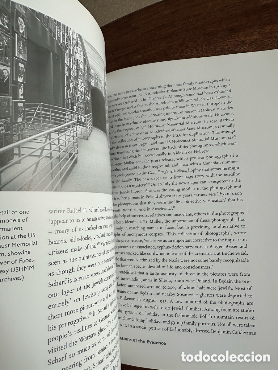 Libros de segunda mano: Photographing the holocaust - Foto 7
