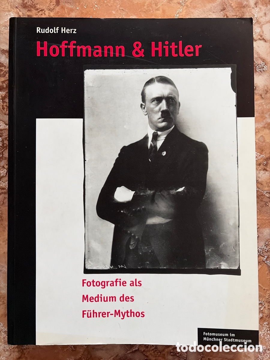 Libros de segunda mano: Hoffmann & Hitler, de Rudolf Hera. - Foto 1