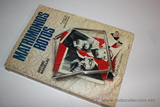 Libros de segunda mano: Matrimonios Rotos // Ed. Sedmay // 1975 - Foto 1