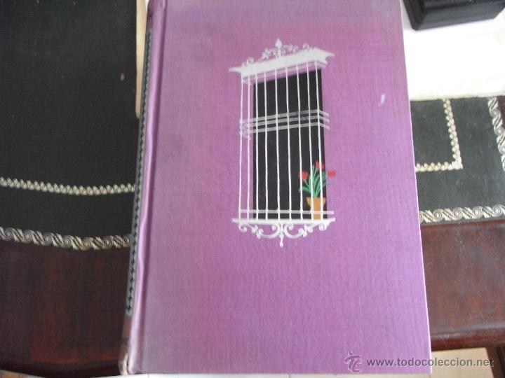 Libros de segunda mano: El amor y los espa&ntilde;oles. - Foto 1