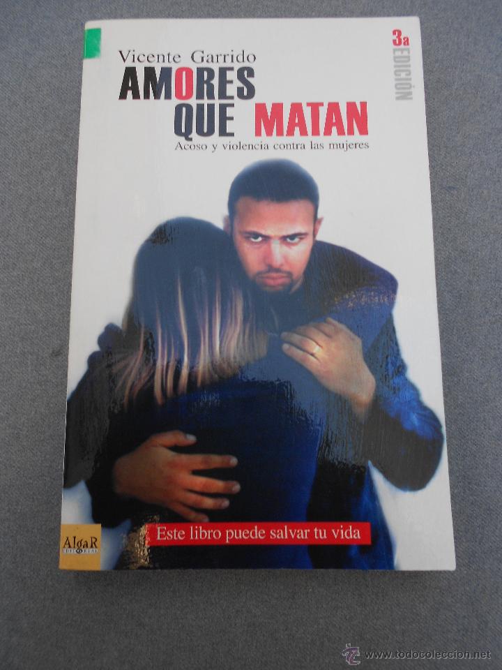 Libros de segunda mano: AMORES QUE MATAN - Foto 1
