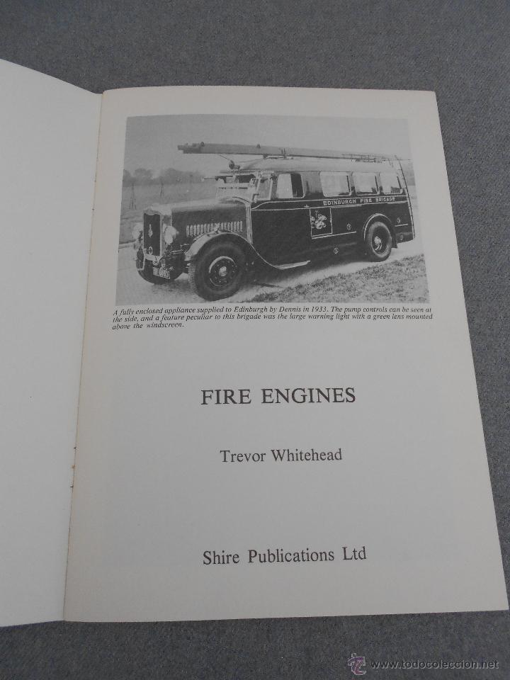 Libros de segunda mano: CAMIONES DE BOMBEROS. FIRE ENGINES - Foto 2