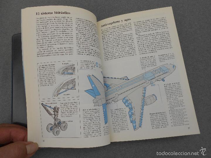 Libros de segunda mano: MANUAL DEL PASAJERO DE AVION - Foto 3