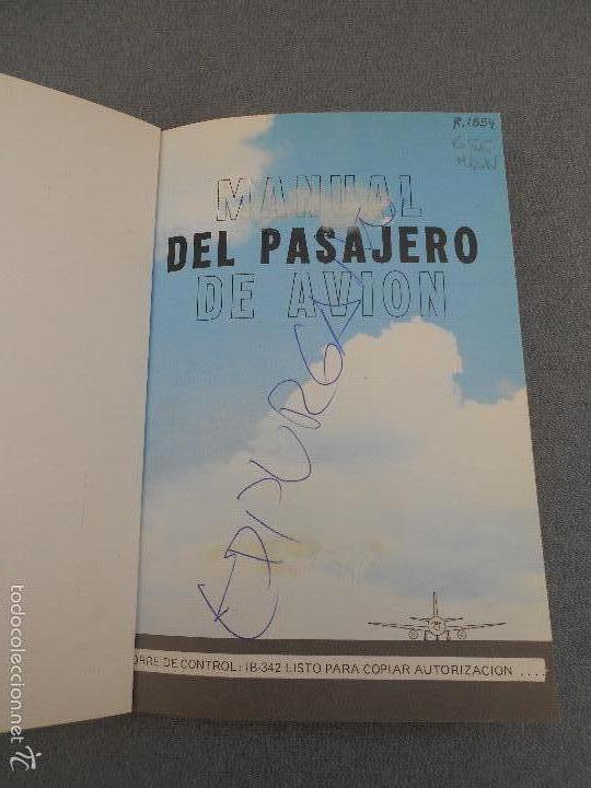 Libros de segunda mano: MANUAL DEL PASAJERO DE AVION - Foto 2