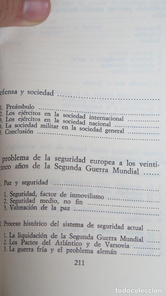 Libros de segunda mano: Ej&eacute;rcito y sociedad. Manuel D&iacute;ez-Alegr&iacute;a - Foto 2