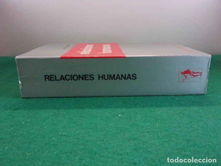 Libros de segunda mano: RELACIONES HUMANAS / Jack Halloran / 1982. Hispano Europea - Foto 3