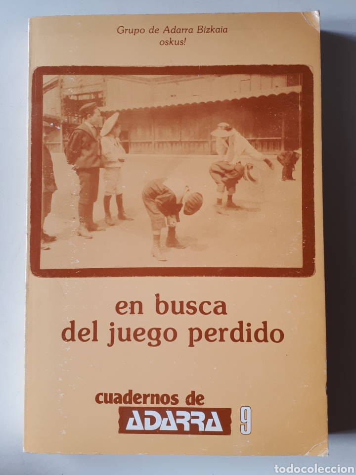 Libros de segunda mano: Libro En busca del juego perdido - Foto 1
