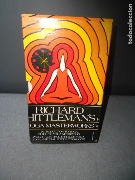 Libros de segunda mano: ESTUCHE 4 LIBROS DE YOGA - Foto 1