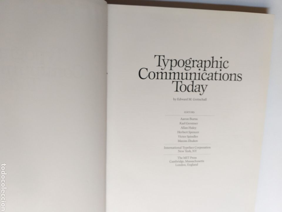 Libros de segunda mano: Typographic communications today. Eduard M.Gottschall. 1989 libro en ingl&eacute;s - Foto 7