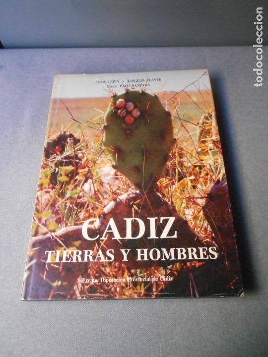 Libros de segunda mano: CADIZ, TIERRAS Y HOMBRES - Foto 1