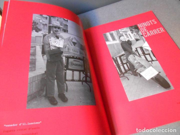 Libros de segunda mano: NINOTS AL CARRER - Foto 5