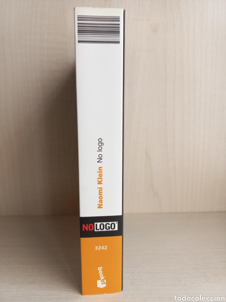 Libros de segunda mano: No logro. El poder de las marcas. NAOMI KLEIN. BOOKET, 2011. - Foto 2
